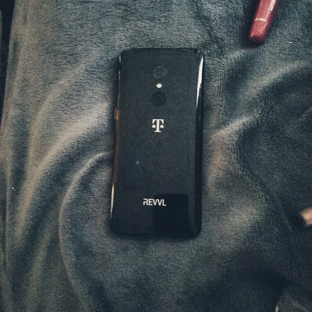 Tmobile revvl 2 - Picture 3 of 3